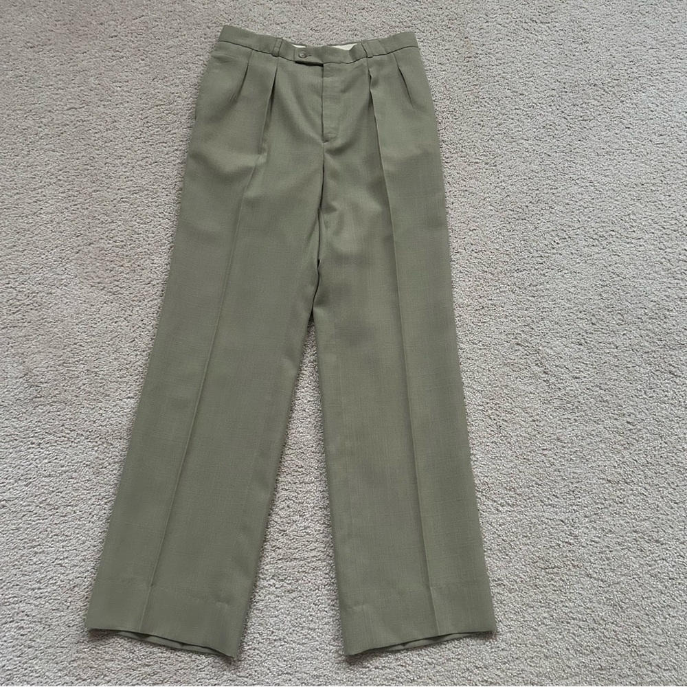 Yves Saint Laurent Vintage Women’s Linen Slacks
YSL, Quiet Luxury, Trousers, 8